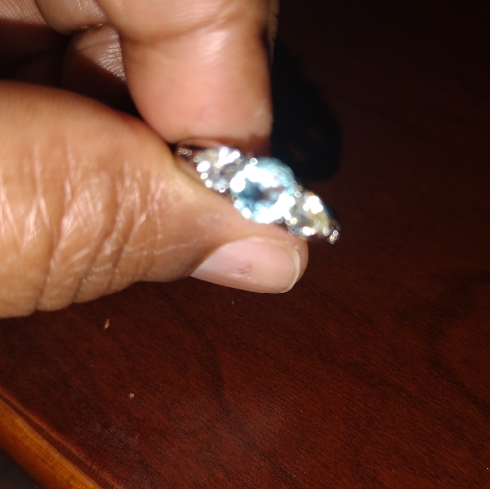 Sterling silver ring - Picture 2 of 3